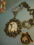 Marie Antoinette necklace baroque with mermaid goddess clasp