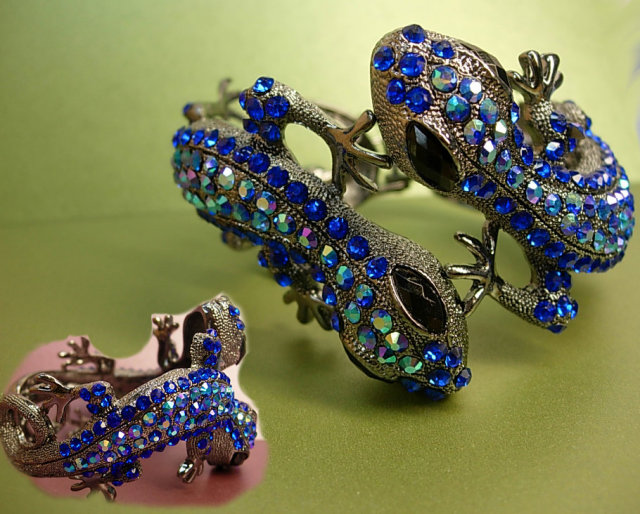 Brilliant Lizard rhinestone bracelet over 100 aurora borealis rhinestones PURE glitz