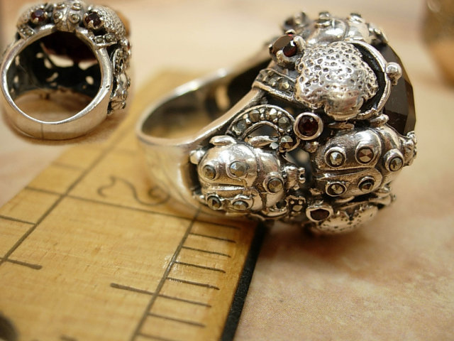 Bizarre Scarab beetle Gothic ring HUGE Blood red 14ct Garnet marcasites and sterling setting amulet