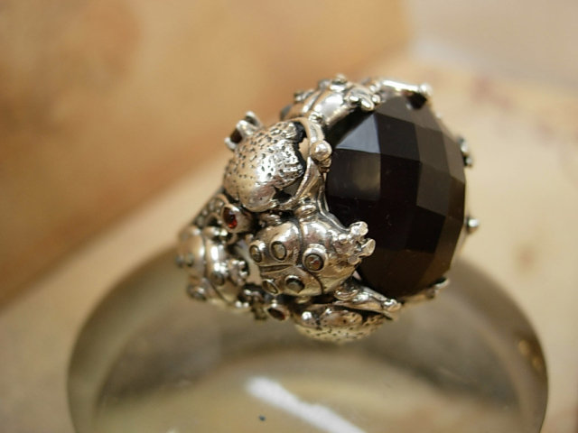Bizarre Scarab beetle Gothic ring HUGE Blood red 14ct Garnet marcasites and sterling setting amulet