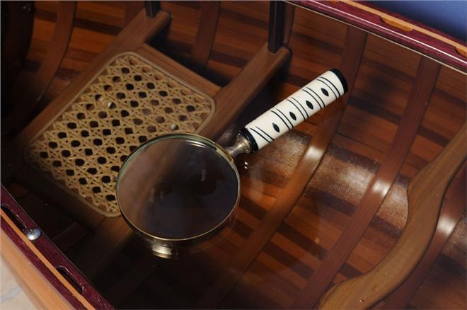 Magnifying Glass 4-Inch Wood Box New OM-151