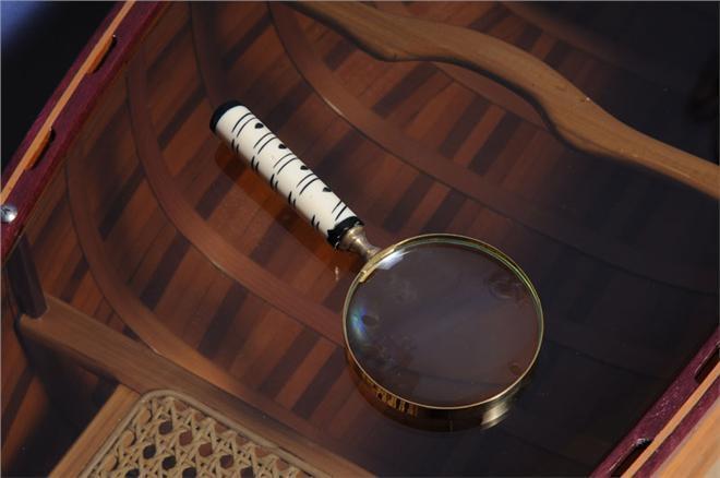 Magnifying Glass 4-Inch Wood Box New OM-151
