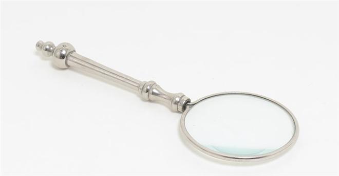Magnifying Glass 2-Inch Wood Box New OM-149