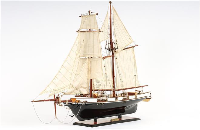 New Model Ship Harvey Painted OM-228