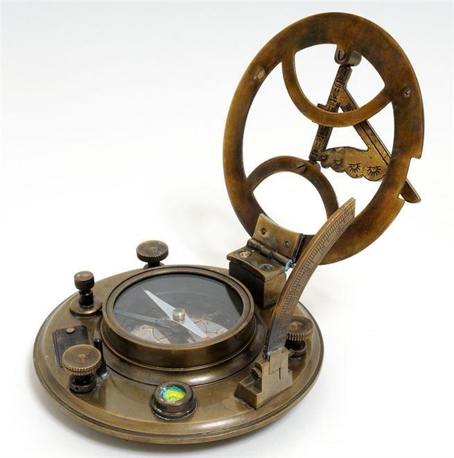 New Large Compass Wood Box Sundial OM-