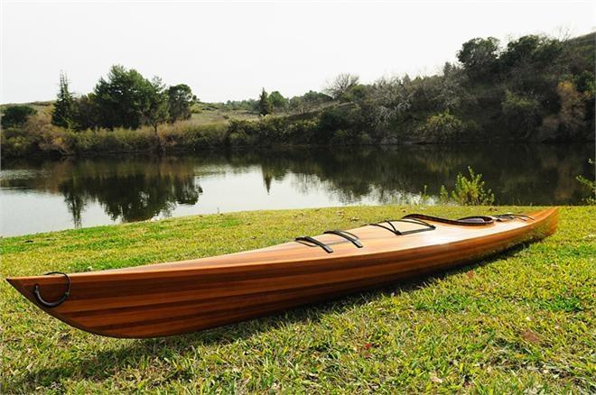 Kayak 15-Ft Clear Marine Vanish Varnish
