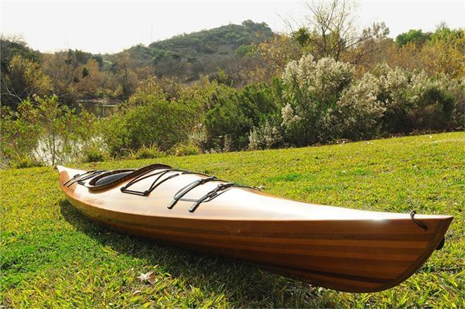 Kayak 15-Ft Clear Marine Vanish Varnish
