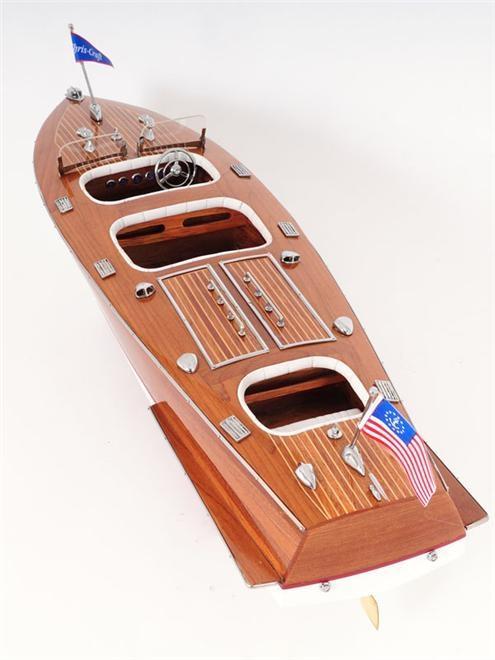 Model Motorboat Like Chris Craft Triple