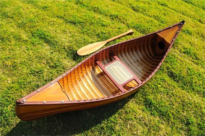 Canoe With Ribs 6-Ft Wooden Western Red