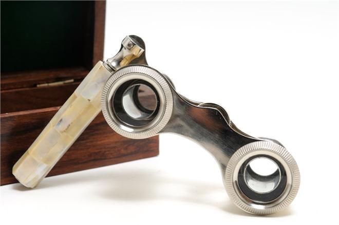 New Opera Glasses Wood Box Mother of Pearl
