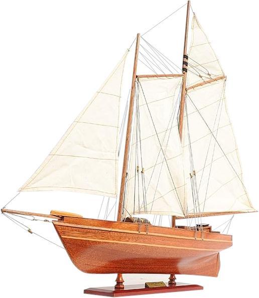 Model Yacht America Painted Clear Varnished