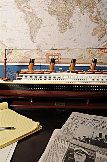 Model Ship Titanic Boats Sailing Medium
