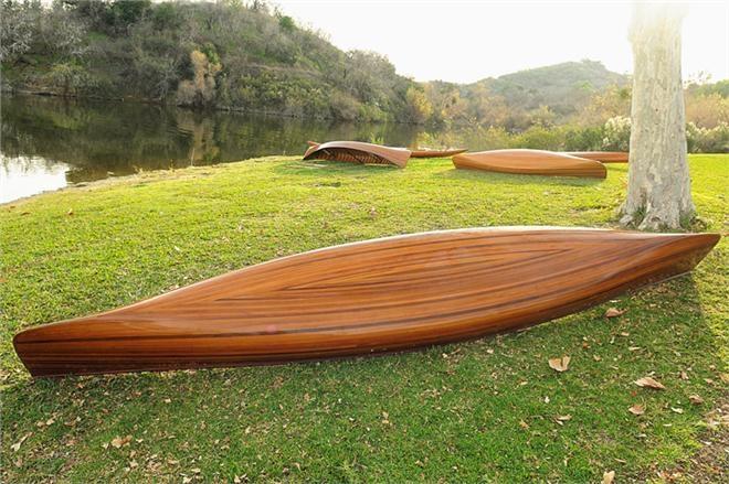 Canoe 16-Ft Clear Marine Vanish Varnish