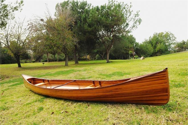 Canoe 16-Ft Clear Marine Vanish Varnish