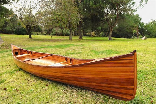Canoe 16-Ft Clear Marine Vanish Varnish