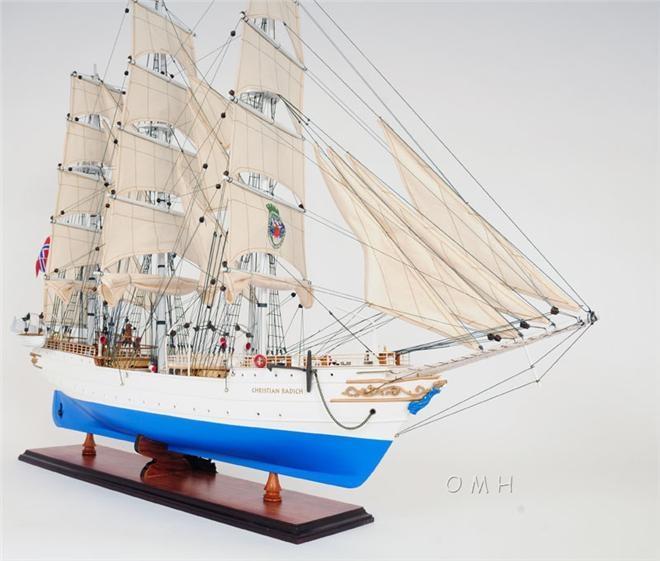 New Christian Radich OM-237