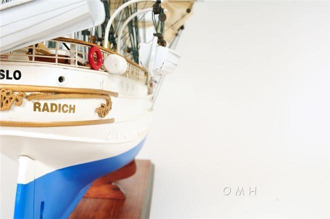 New Christian Radich OM-237