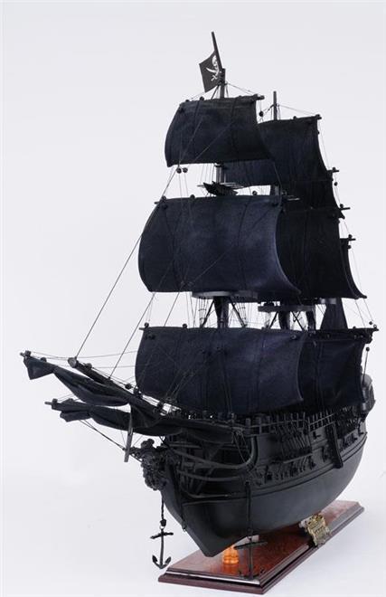 Model Pirate Ship JACK Black Pearl Boats