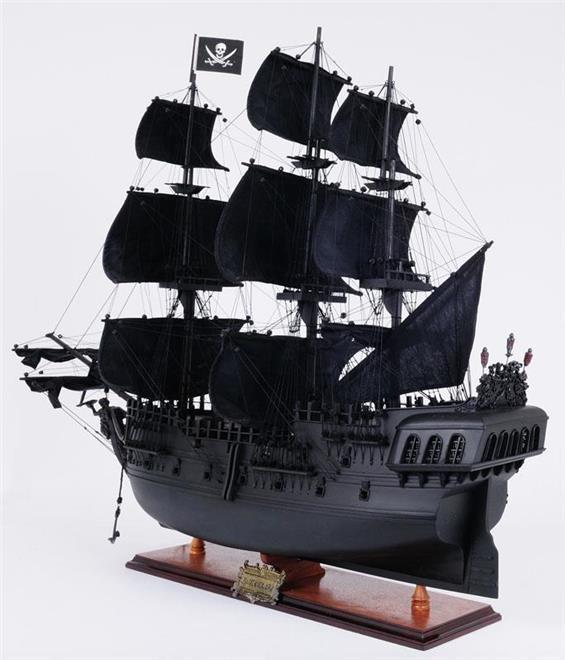 Model Pirate Ship JACK Black Pearl Boats