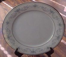 Noritake China Dinner Plate Colburn 6107 buy 1 or more
