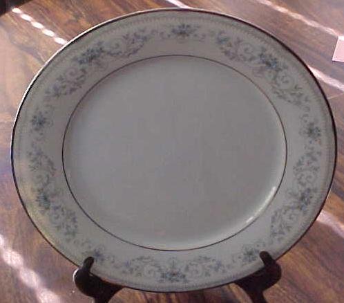 Noritake China Dinner Plate Colburn 6107 buy 1 or more