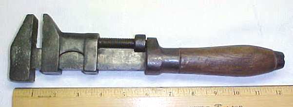 P. S. & W. 12