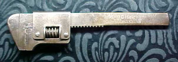 Wakefield Adjustable 9