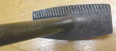 Double Edge Toothing Scraper