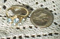 Ring 14 kt Sky Blue Topaz Cluster Ladies