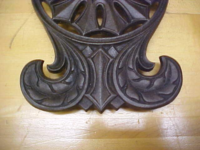 Cast Iron Trivet Ornate Design Hopewell Rare