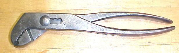 Eagle Claw Wrench Pliers / Wrench