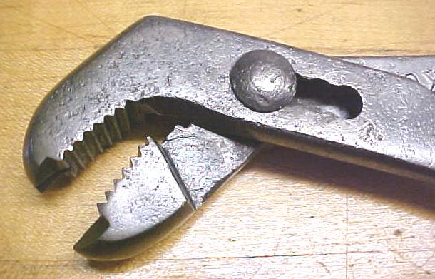 Eagle Claw Wrench Pliers / Wrench