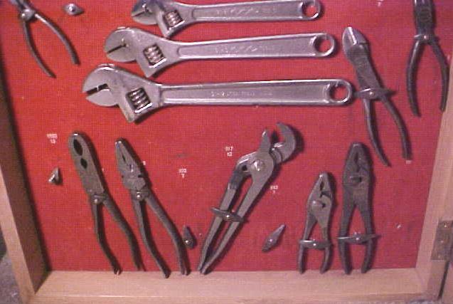 Utica Wrench & Pliers Display Case w/Tools