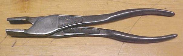Atlas Battery Post Cleaner Pliers