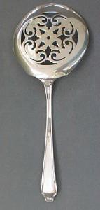 Rogers Elizabeth Slotted Server Spoon 1918 Rare!