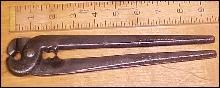 Dreadnaught Chain Pliers Antique
