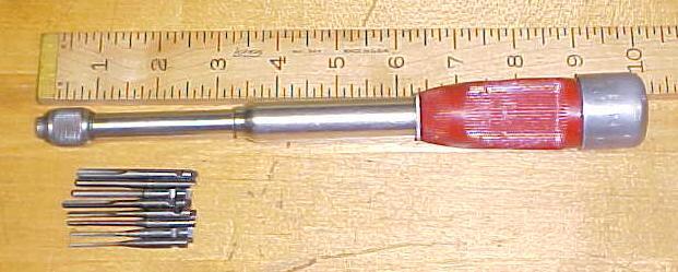 Millers Falls No. 170 Yankee Spiral Push Drill w/8 Bits