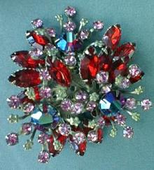 Brooch Pin Red Floral Spray Rhinestone Exquisite