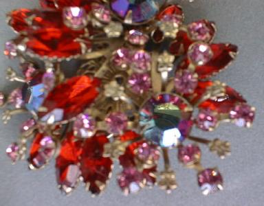 Brooch Pin Red Floral Spray Rhinestone Exquisite