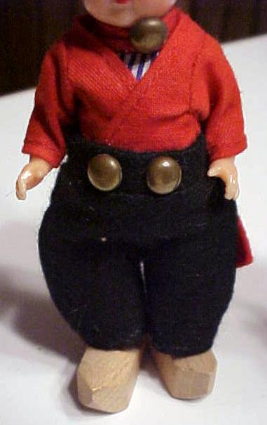 Dutch Boy Dolls Ethnic Wood Shoes Miniature 2 PC