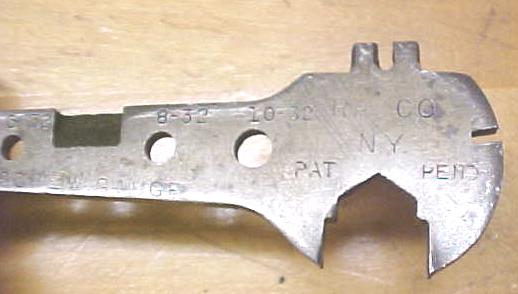16 IN 1 Combination Radio Wrench Tool