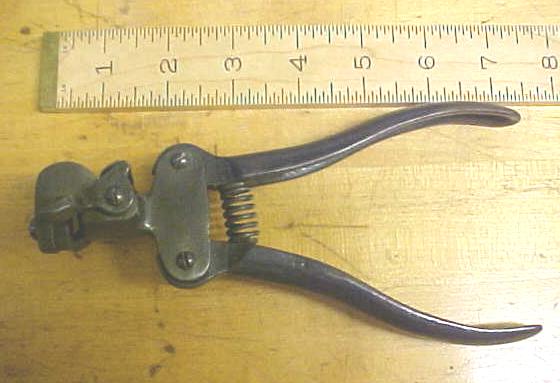 Disston & Sons Adjustable Saw Set Pliers Triumph