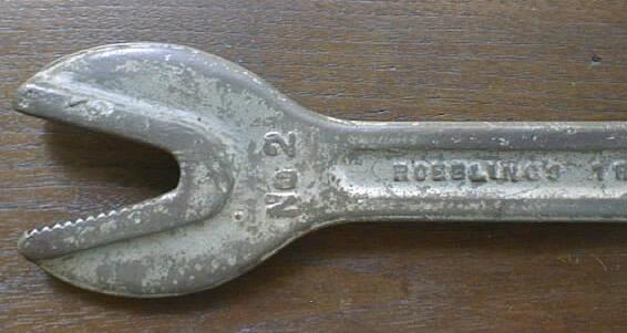 Roebling's No. 2 Alligator Wrench 9 inch
