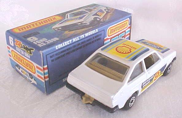 Matchbox No. 9 Ford RS 2000 MIB