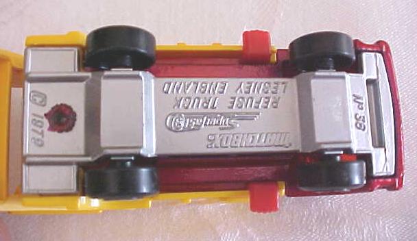 Matchbox No. 36 Refuse Truck MIB