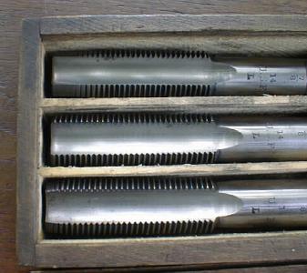 S. W. CARD Taps Boxed Tap Set 7/8