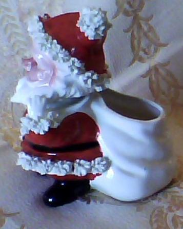 Spaghetti Santa Bobble Head Planter Vintage