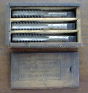 S. W. CARD Taps Boxed Tap Set 3/4-10 Wood Box