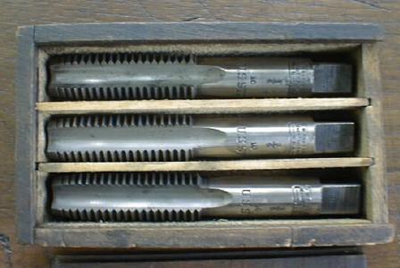 S. W. CARD Taps Boxed Tap Set 3/4-10 Wood Box
