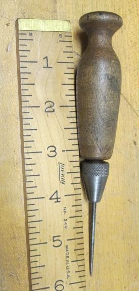 Antique Sewing Scratch Awl Handle Peg Shaped